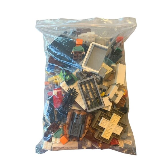 LEGOS Pieces Mixed Random Lot Over 2.5 lbs From Many Sets Mixed Lot - Picture 1 of 8